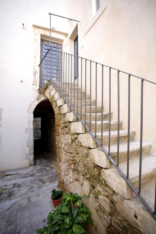 Dentrortigia Apartamento Syracuse Exterior foto